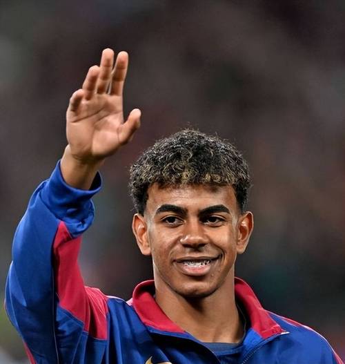 哈登：现阶段胜利是我们唯一的目标，所以我必须做我该做的事（哈登：目前胜利至上，我会做好分内之事）