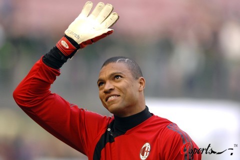 里程碑，颜骏凌已为上海海港出战500场比赛（颜骏凌为上海海港出战第500场，生涯里程碑时刻）