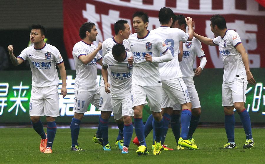 巴萨新星连续爆发惊艳球迷（巴萨新星连场闪耀，震撼球迷）