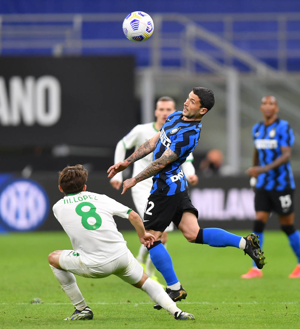 西甲：皇马主场4-2战胜皇家贝蒂斯（西甲：皇马主场4-2击败皇家贝蒂斯）