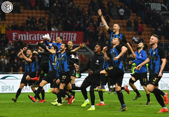 兜兜转转十余年，矿工离开顿涅茨克的这些年都用过哪些球场？（离开顿涅茨克后十余载，矿工辗转的主场都有哪些？）